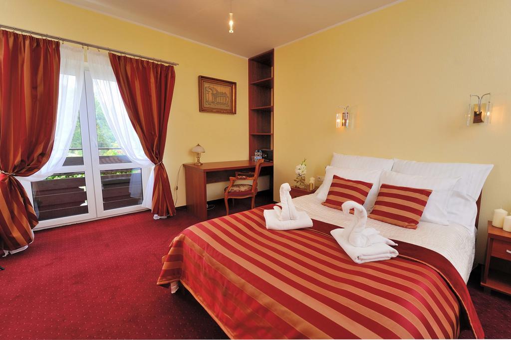 Hotel Na Bloniach Bielsko-Biala Ruang foto